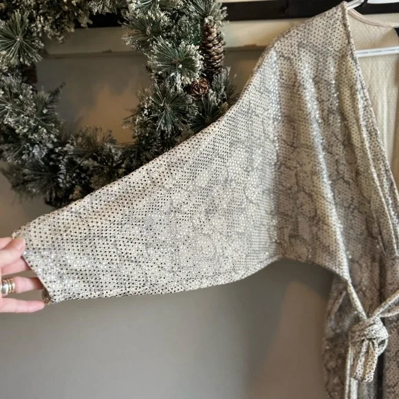 HMS - sequence dress - Picture 4 of 8